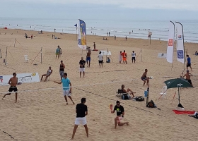 beach-tennis-animation-saint-jean-de-monts